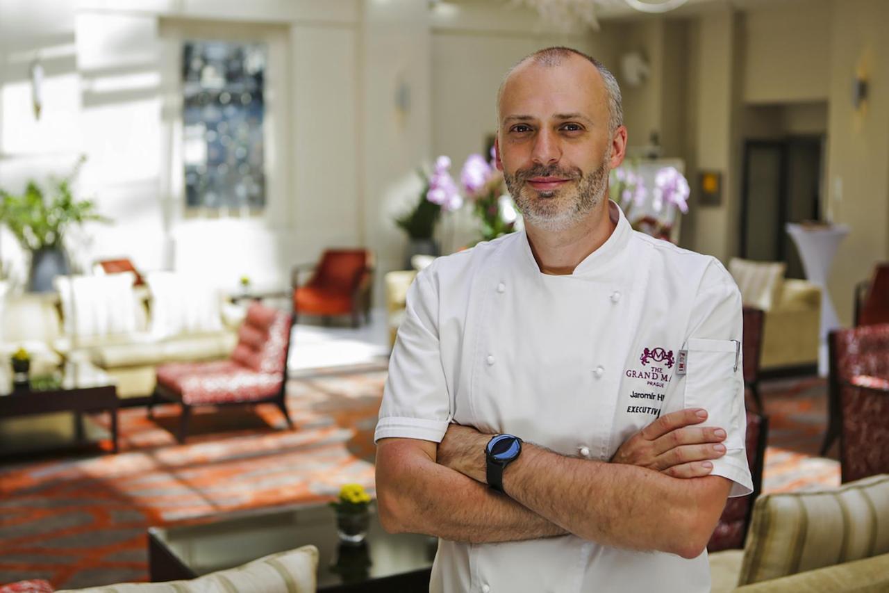 그랜드 마크 프라하 - 더 리딩 호텔 오브 월드 외부 사진 Executive Chef, Jeremy Atherton