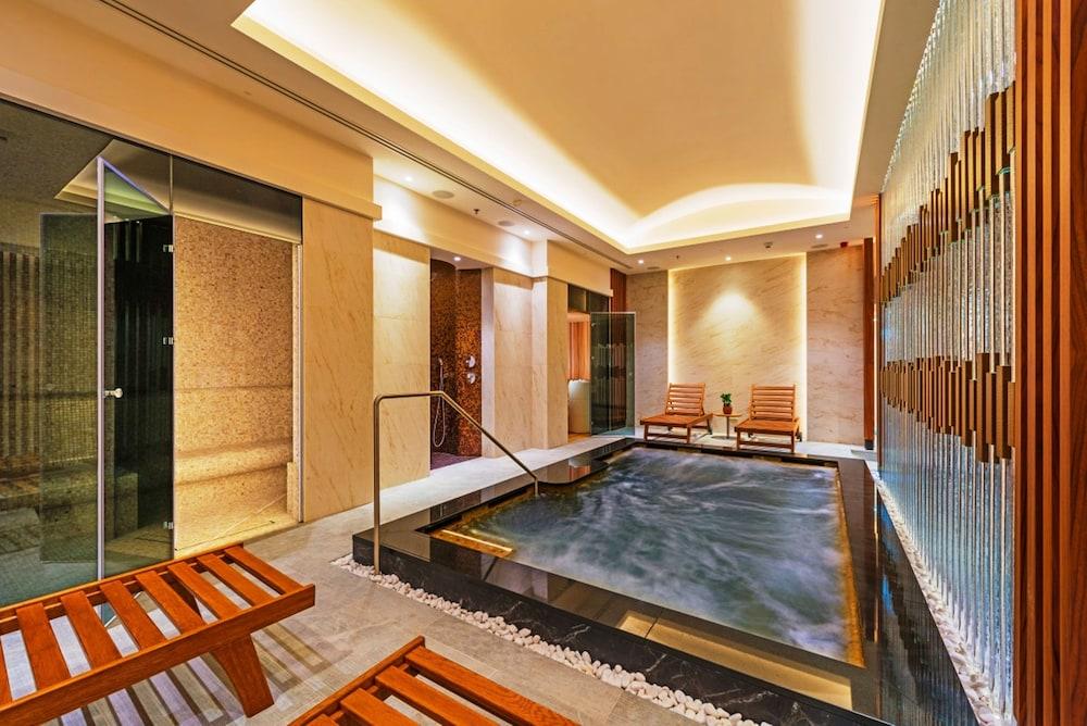 그랜드 마크 프라하 - 더 리딩 호텔 오브 월드 외부 사진 Spa at The Oberoi, Mumbai
